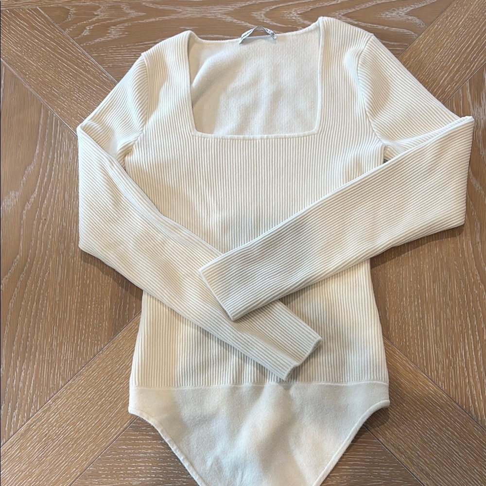 Abercrombie & Fitch Off-White Ribbed Top